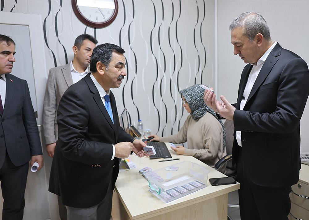 Nakit yakacak yardımı bu yıl da devam ediyor.